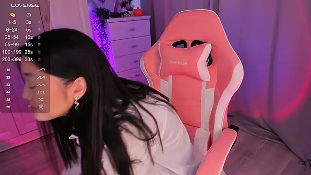 FreyaRaya online show from December 25, 8:51 am