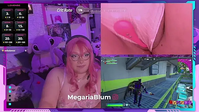 Snapshot of MegariaB chatting on February 4, 7:07 am MegariaB online show from February 4, 7:07 am