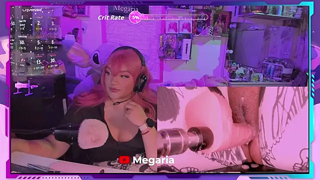 Snapshot of MegariaB chatting on September 19, 3:30 am MegariaB online show from September 19, 3:30 am