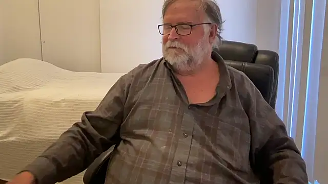 Drummajor online show from December 2, 5:41 pm