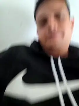 Ernesto696967 online show from November 1, 5:59 pm