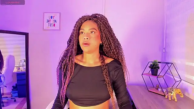 nayah   online show from October 2, 12:12 pm