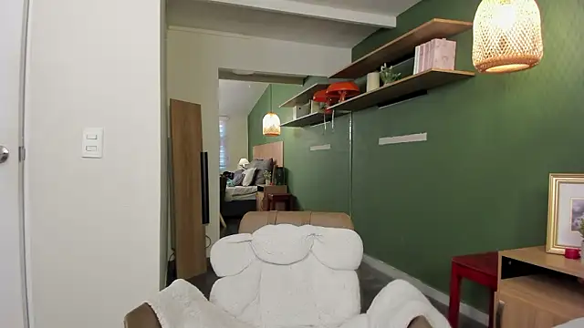 nayah   online show from March 15, 2:56 pm