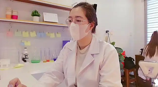 Snapshot of Alisa_Hotfeeling chatting on February 27, 5:45 am Alisa Hotfeeling online show from February 27, 5:45 am