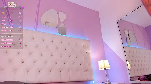Snapshot of alyssa_vargas chatting on December 27, 9:54 pm alyssa vargas online show from December 27, 9:54 pm