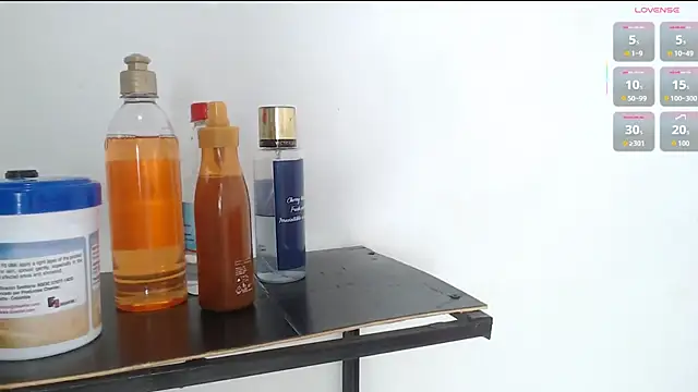 seductivespellvagina80 online show from March 20, 1:16 pm