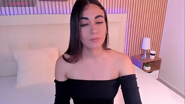 Emma Sophia2 online show from November 2, 12:35 am