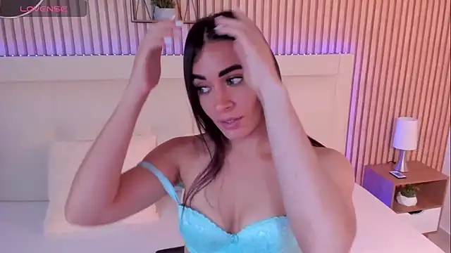 Emma Sophia2 online show from November 3, 9:38 pm