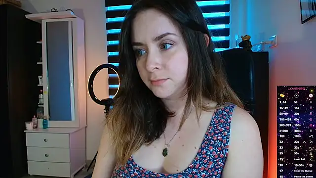 Snapshot of miss_seline chatting on June 7, 10:46 pm miss seline online show from June 7, 10:46 pm