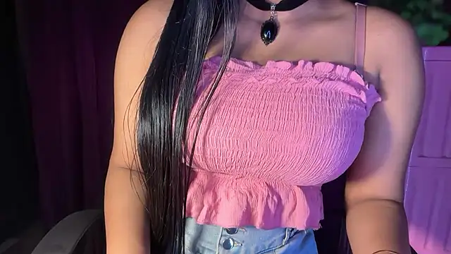 Snapshot of Kashish_11 chatting on February 20, 1:35 am Kashish 11 online show from February 20, 1:35 am