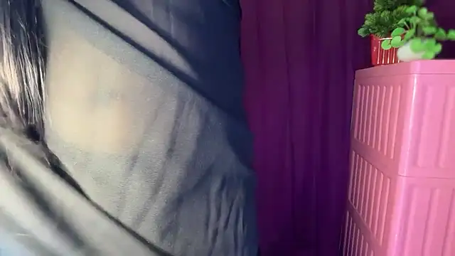 Snapshot of Kashish_11 chatting on March 4, 9:21 pm Kashish 11 online show from March 4, 9:21 pm