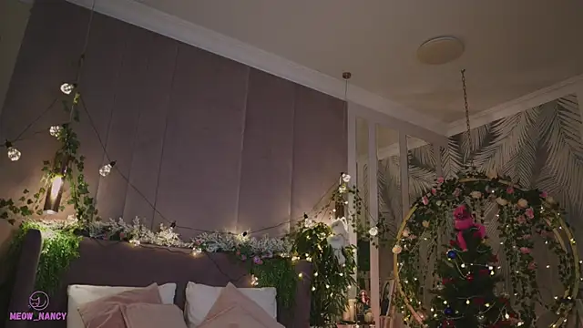 Meow Nancy online show from December 20, 11:54 am