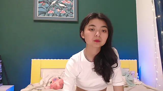 Snapshot of Shy_Kira chatting on January 15, 10:20 am Shy Kira online show from January 15, 10:20 am