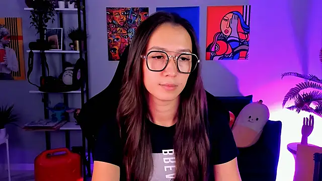 Snapshot of LanaBaker chatting on October 29, 2:47 am LanaBaker online show from October 29, 2:47 am