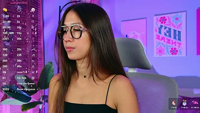 Snapshot of LanaBaker chatting on November 11, 2:55 am LanaBaker online show from November 11, 2:55 am