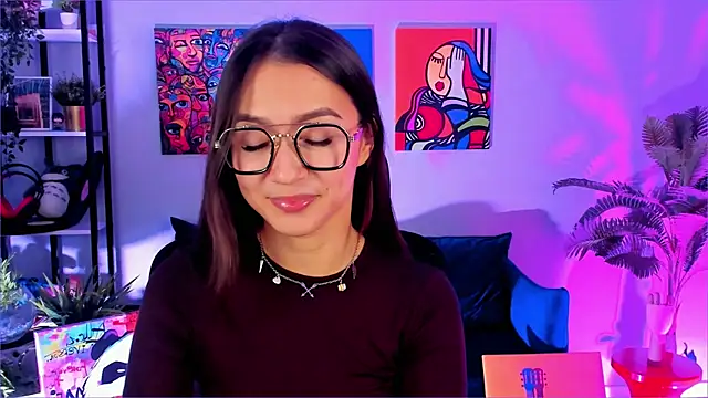 Snapshot of LanaBaker chatting on December 5, 2:53 am LanaBaker online show from December 5, 2:53 am