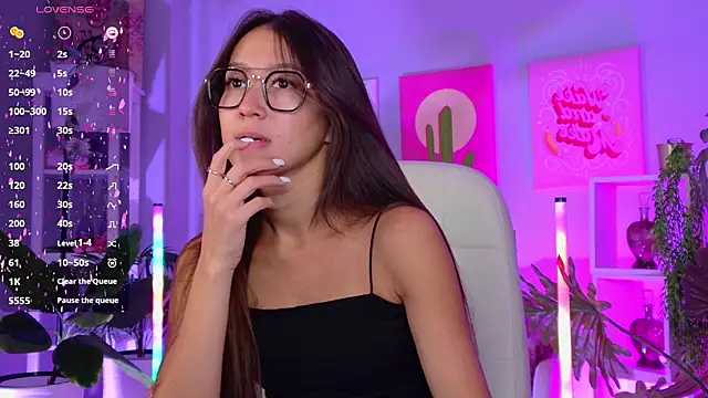 Snapshot of LanaBaker chatting on February 9, 2:48 am LanaBaker online show from February 9, 2:48 am