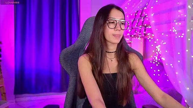 Snapshot of LanaBaker chatting on March 2, 2:58 am LanaBaker online show from March 2, 2:58 am