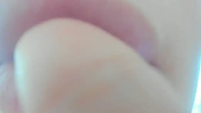 Snapshot of KarelySexy chatting on May 8, 8:25 pm KarelySexy online show from May 8, 8:25 pm