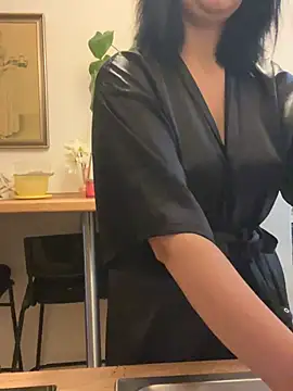 Snapshot of Off__Melonenmandy chatting on July 14, 8:52 am Off Melonenmandy online show from July 14, 8:52 am