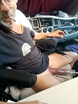 Snapshot of richa22cm chatting on October 6, 12:24 pm richa22cm online show from October 6, 12:24 pm