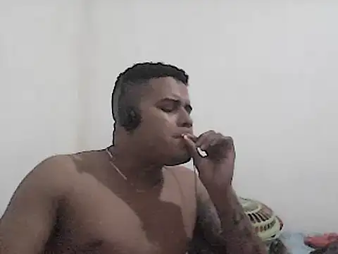 Snapshot of SaucyAffair0 chatting on December 31, 2:51 am SaucyAffair0 online show from December 31, 2:51 am