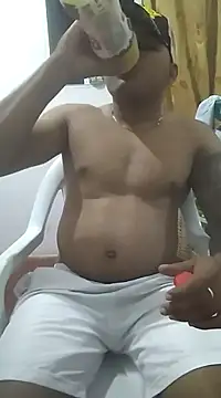 Snapshot of SaucyAffair0 chatting on March 21, 2:18 am SaucyAffair0 online show from March 21, 2:18 am