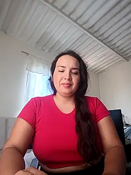 Snapshot of allison-dreams chatting on February 14, 4:31 pm allison-dreams online show from February 14, 4:31 pm