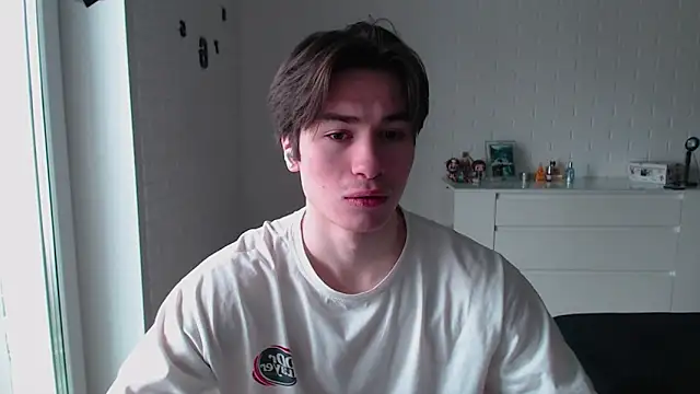 MarkusDean online show from March 11, 10:10 am