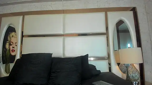 ALAN SANTHOS online show from January 14, 5:35 am