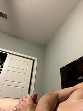 caliguy37 online show from November 26, 3:40 am