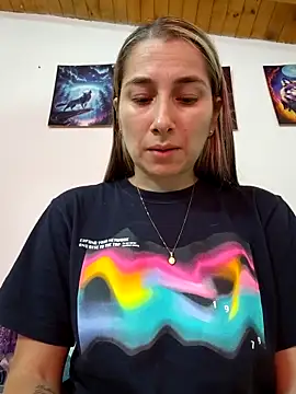 Iris love18 online show from March 25, 4:02 pm