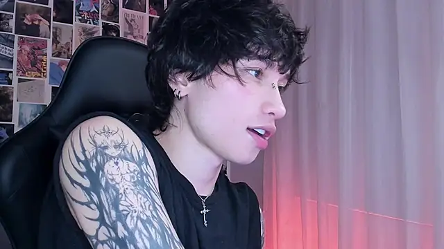 liamelf online show from January 4, 5:58 am