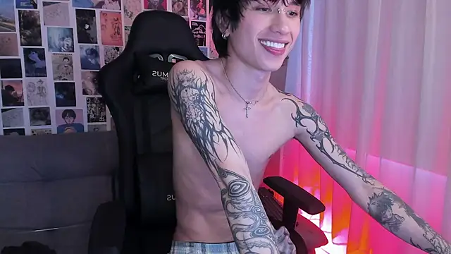 liamelf online show from January 18, 11:54 am