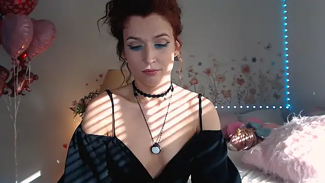 Poisson Eva online show from February 19, 11:34 pm