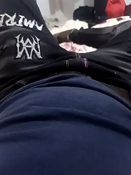 Snapshot of Juniorsexpen chatting on January 10, 11:53 pm Juniorsexpen online show from January 10, 11:53 pm