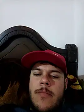 Snapshot of Juniorsexpen chatting on February 9, 2:37 am Juniorsexpen online show from February 9, 2:37 am