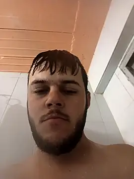 Snapshot of Juniorsexpen chatting on February 16, 6:20 am Juniorsexpen online show from February 16, 6:20 am