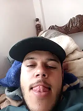 Snapshot of Juniorsexpen chatting on February 16, 7:21 pm Juniorsexpen online show from February 16, 7:21 pm