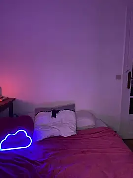 Snapshot of milkyhonybaby chatting on January 26, 11:39 pm milkyhonybaby online show from January 26, 11:39 pm