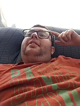 Javier bear online show from March 26, 2:33 pm