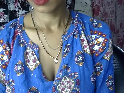 Snapshot of Anjali_Milsi chatting on October 6, 3:48 am Anjali Milsi online show from October 6, 3:48 am