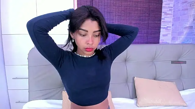 cinnamon kyla online show from March 3, 5:29 pm