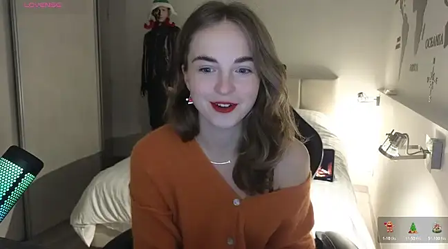 Snapshot of Miss_Aliannaa chatting on December 16, 8:37 pm Miss Aliannaa online show from December 16, 8:37 pm