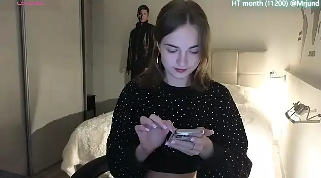 Snapshot of Miss_Aliannaa chatting on February 20, 8:03 pm Miss Aliannaa online show from February 20, 8:03 pm