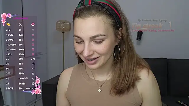 Snapshot of Yoda21 chatting on February 27, 2:28 pm Yoda21 online show from February 27, 2:28 pm