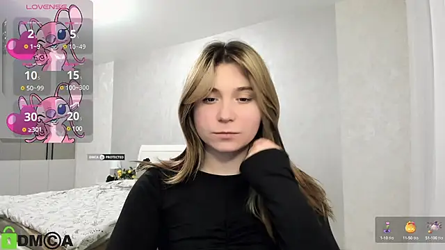 SweetMonicka online show from December 12, 4:21 pm