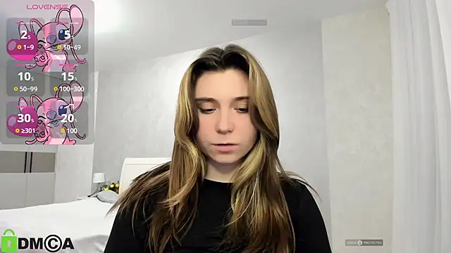 SweetMonicka online show from December 18, 4:39 pm