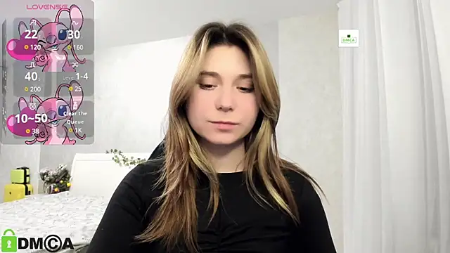 SweetMonicka online show from February 5, 6:59 pm