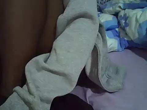 sweet veee online show from March 22, 7:04 am